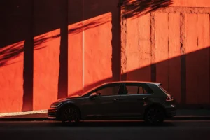 Stationnement sur une zone de livraison à Paris : qui peut s'arrêter et quand